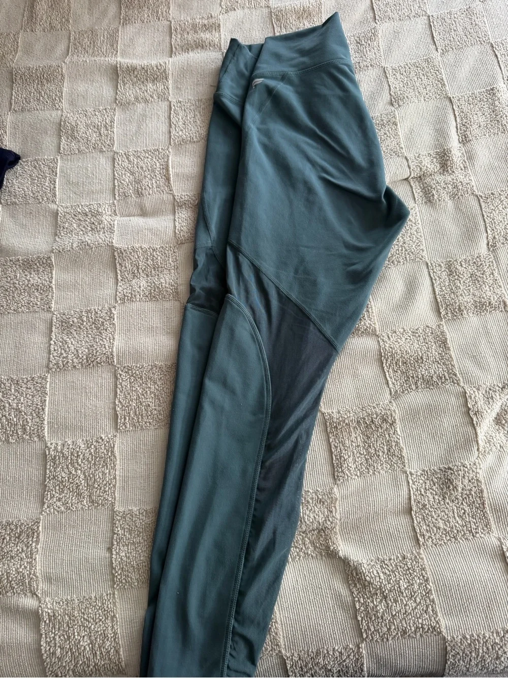 Fabletics powerhold high